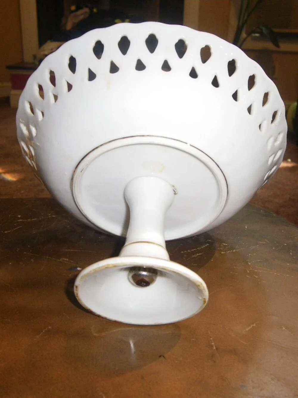 Vintage Ornate Pedestal Bowl Dish w/ Lattice Edges Classic Home Decor